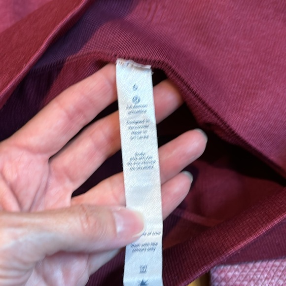 LULULEMON 6 Seamlessly Street Crop Heathered Dashing Purple Ombre - Picture 7 of 8